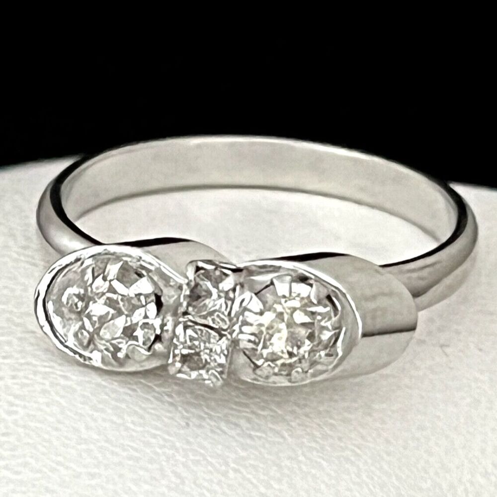Vintage 1960s Ring Silver Tone Clear Rhinestones Mid Century Modern 4J